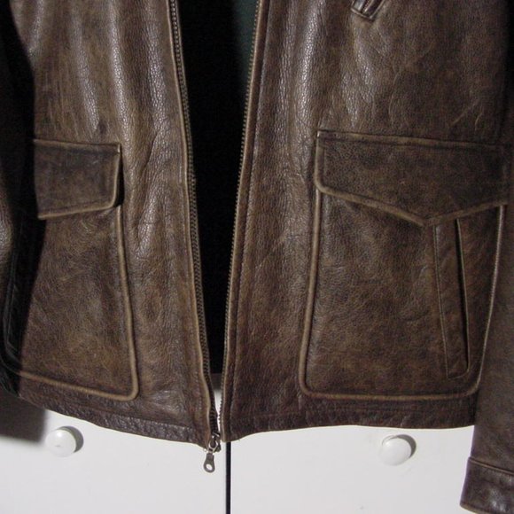 Vtg Brown Leather St. John's Bay Bomber Jacket Sz XL Buckle Back - Picture 3 of 15